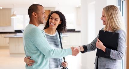 Should You Wait Until Mortgage Rates Fall to Buy a Home?
